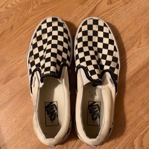 Checkered vans. Women’s 8.5